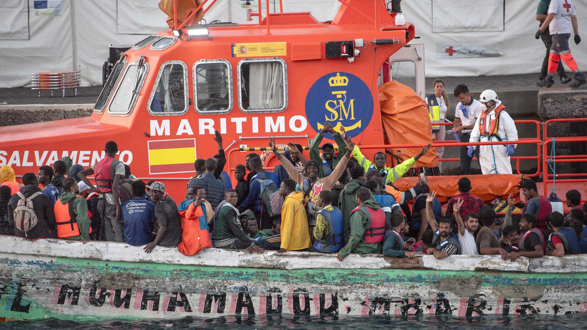 Il blocco delle Ong e i migranti morti in mare - La Stampa