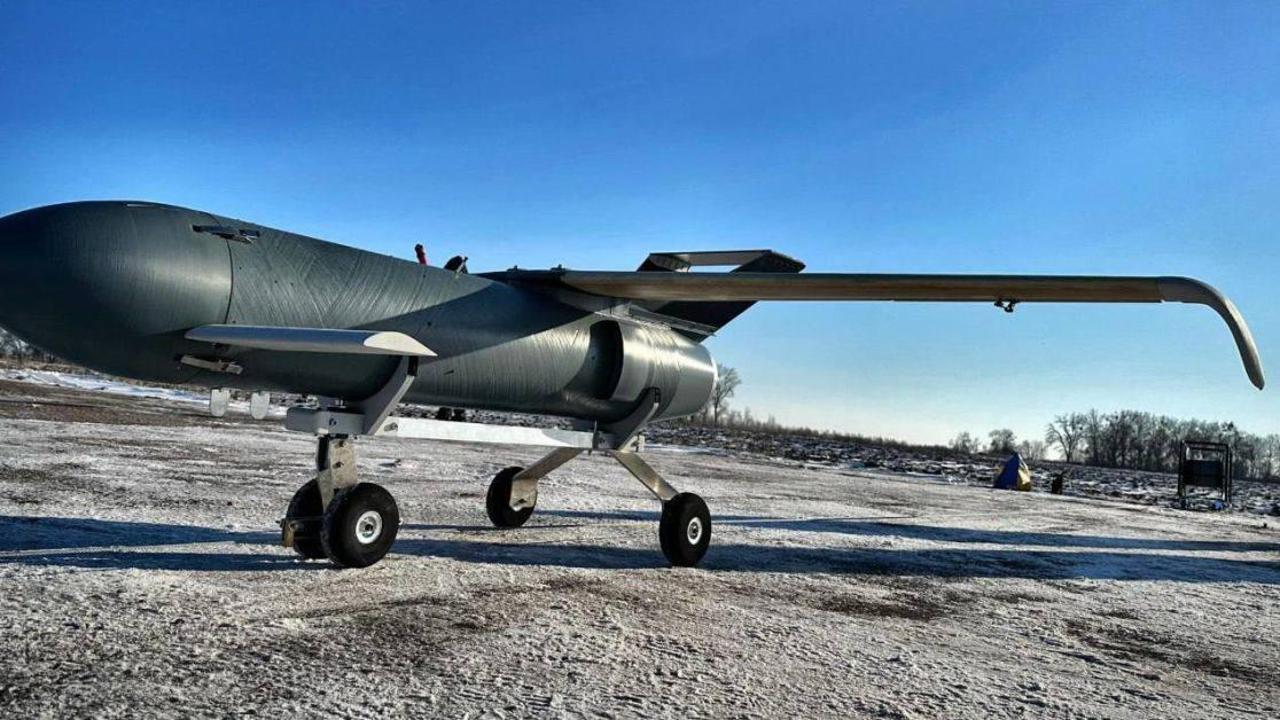 Toropets Base “Palianytsia”, l’arma segreta di Kyiv: un drone-missile a lungo raggio ...