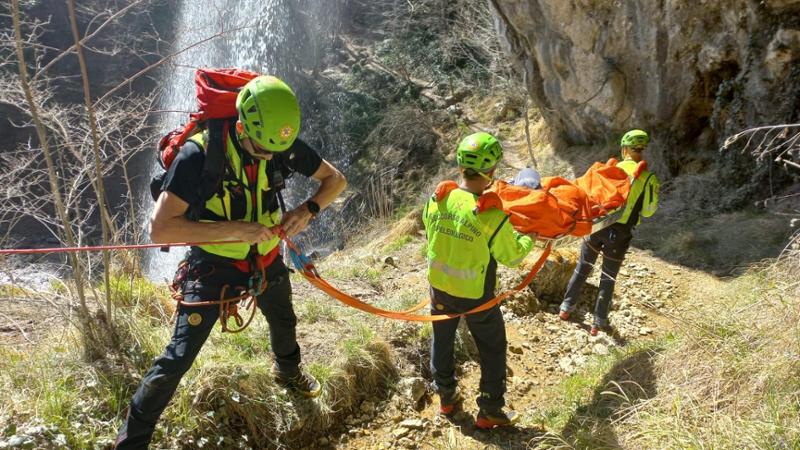 Escursionista di Savigliano recuperato dal Soccorso dopo una caduta ...
