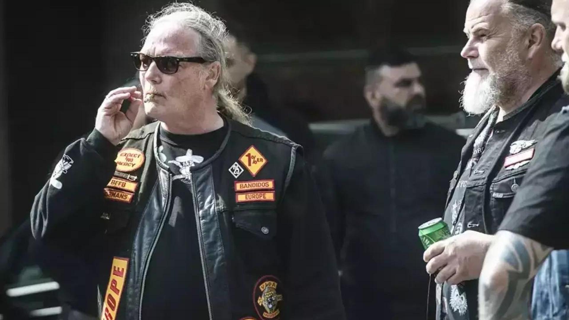 L'incredibile bar di Londra nato per ospitare i motociclisti è