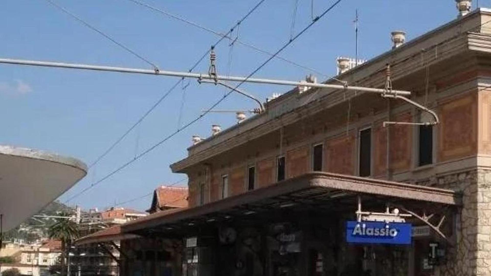 Emergenza sicurezza zona stazione, i primi interventi di Comune e Rfi