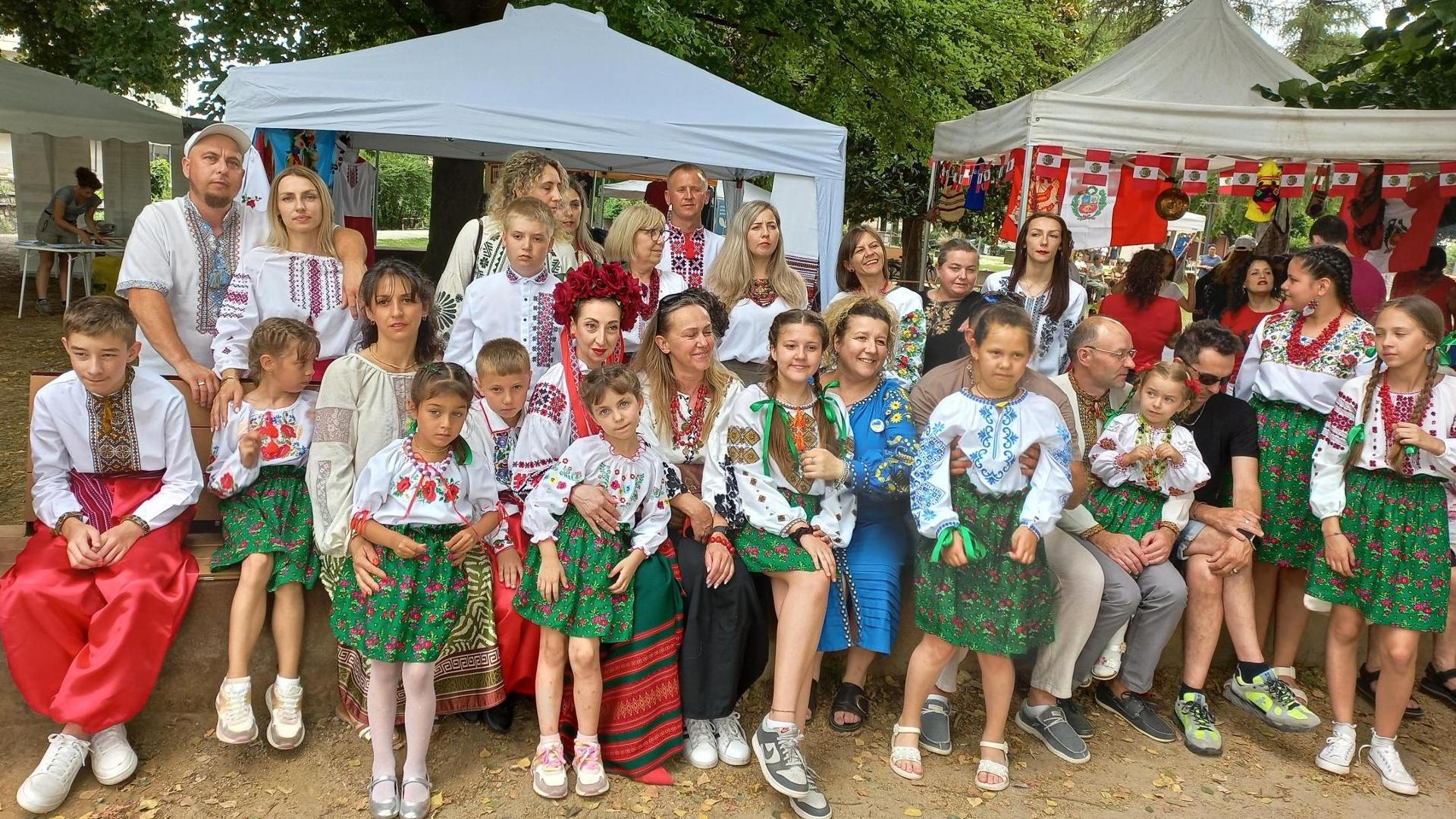 Borgomanero, bimbi profughi a scuola di ucraino: “Così manteniamo salde ...