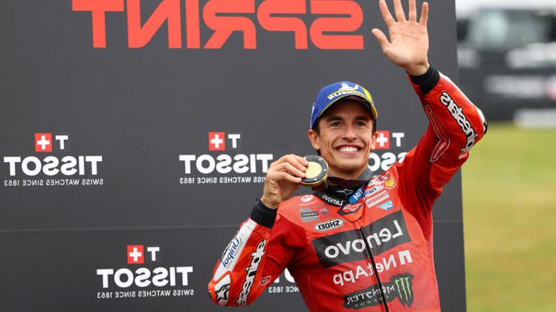 Marquez sbaglia, rimonta e trionfa nella Sprint del Sachsenring ...