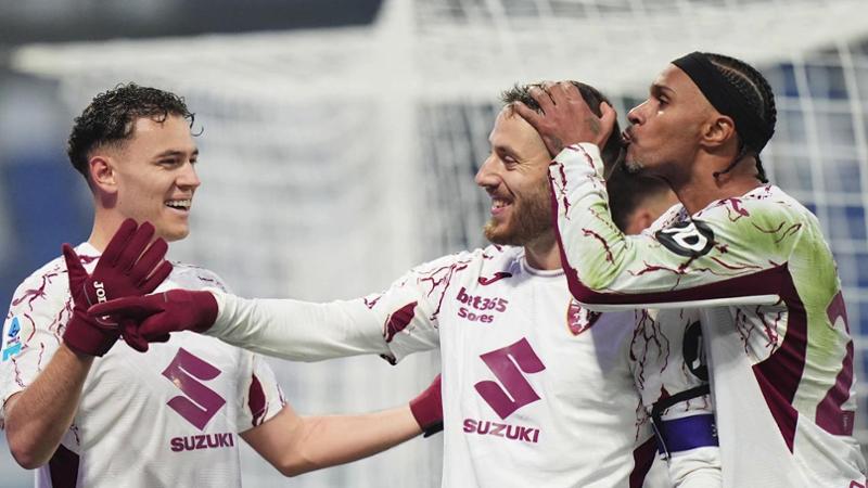 Bravi granata con il Sassuolo,  ora la palla passa a  Petrachi