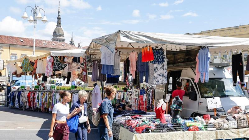 Novara mercatini programma centro storico periferia commercio - La Stampa