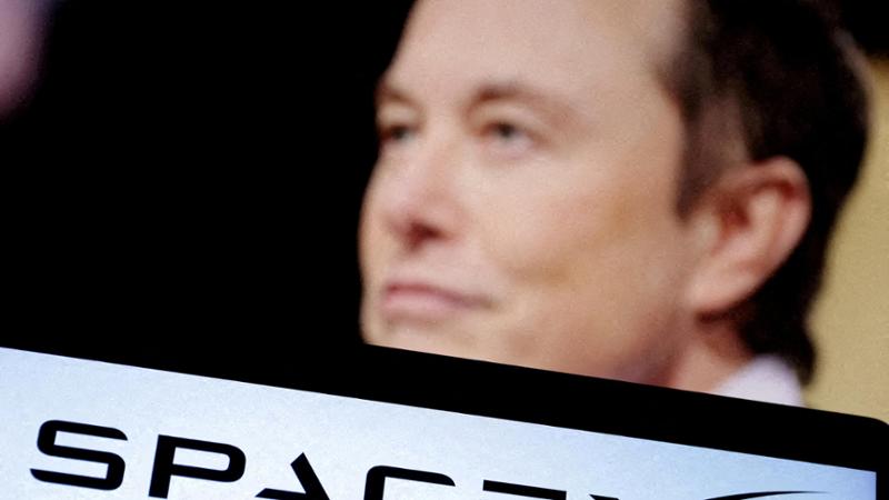 Musk fonde xAI in SpaceX per portare i data center nello spazio