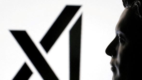 Francia vs Musk: perquisizioni nella sede parigina di X. La reazione: “Atto abusivo e politico”