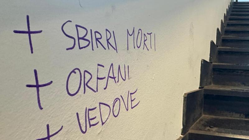 Marisa Raciti: “Su quei muri c’è mio marito ucciso. Noi vittime perché lo Stato è debole”