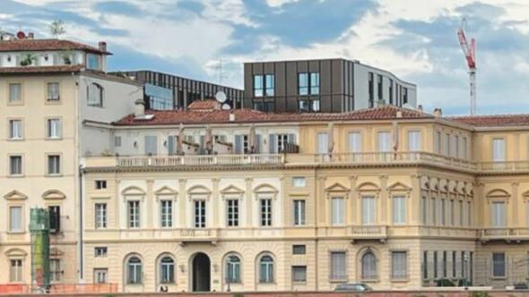 Il cubo che fa litigare Firenze e lo scaricabarile tra Comune e soprintendenza