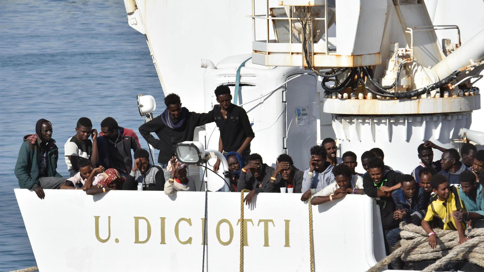 Il blocco navale e il grido di Aisha