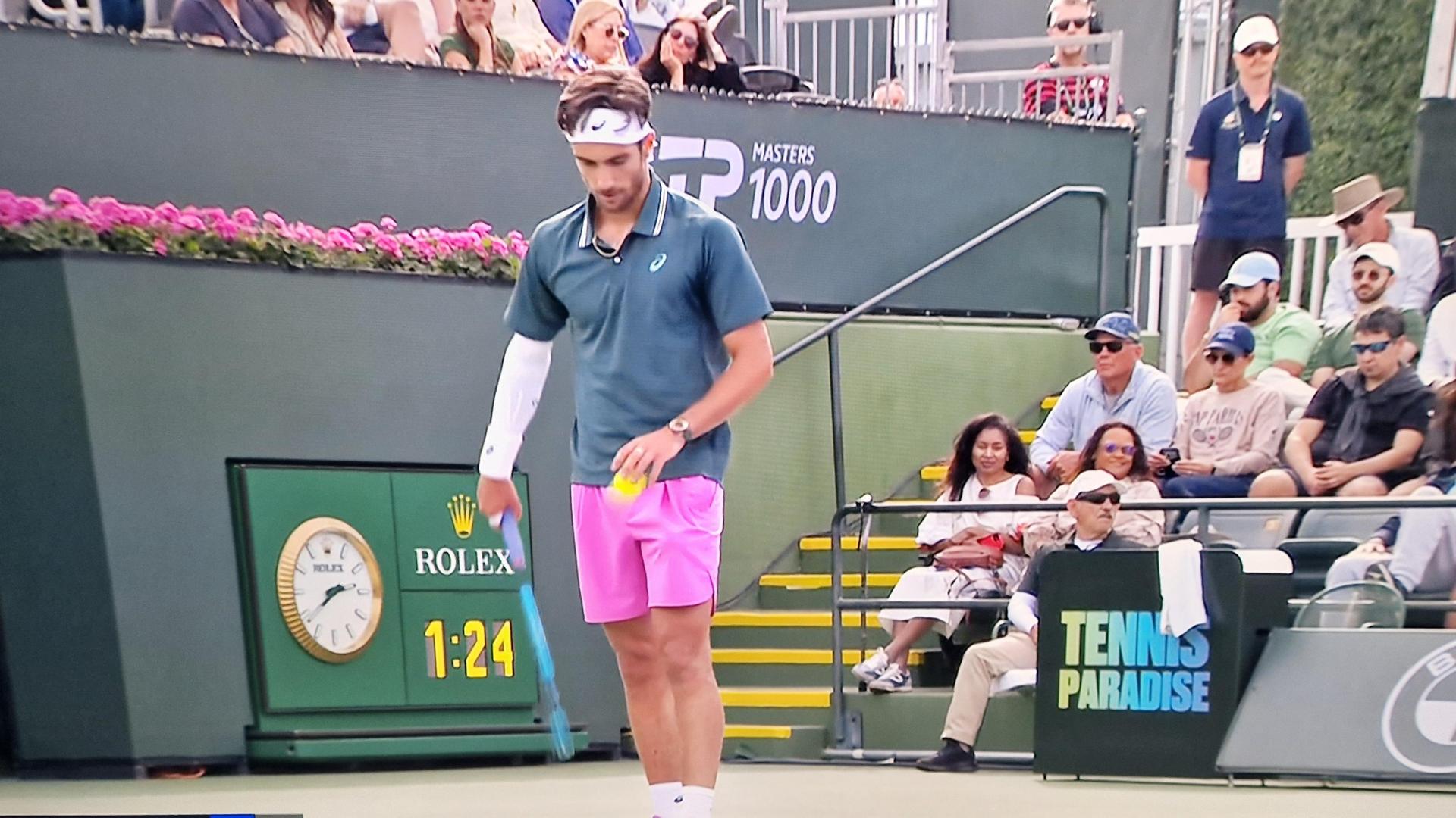 Indian Wells: Cobolli vince in rimonta e va al 3° turno. Musetti travolto, fuori anche Berrettini