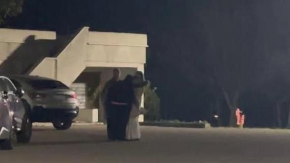 Famiglia nel bosco, il momento in cui la mamma Catherine viene allontanata di notte dai suoi figli