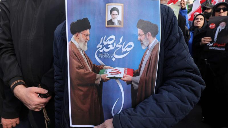 Netanyahu a Trump: “Non abbiamo finito”. L’Iran agli Usa: “Attenzione a non essere eliminati voi”