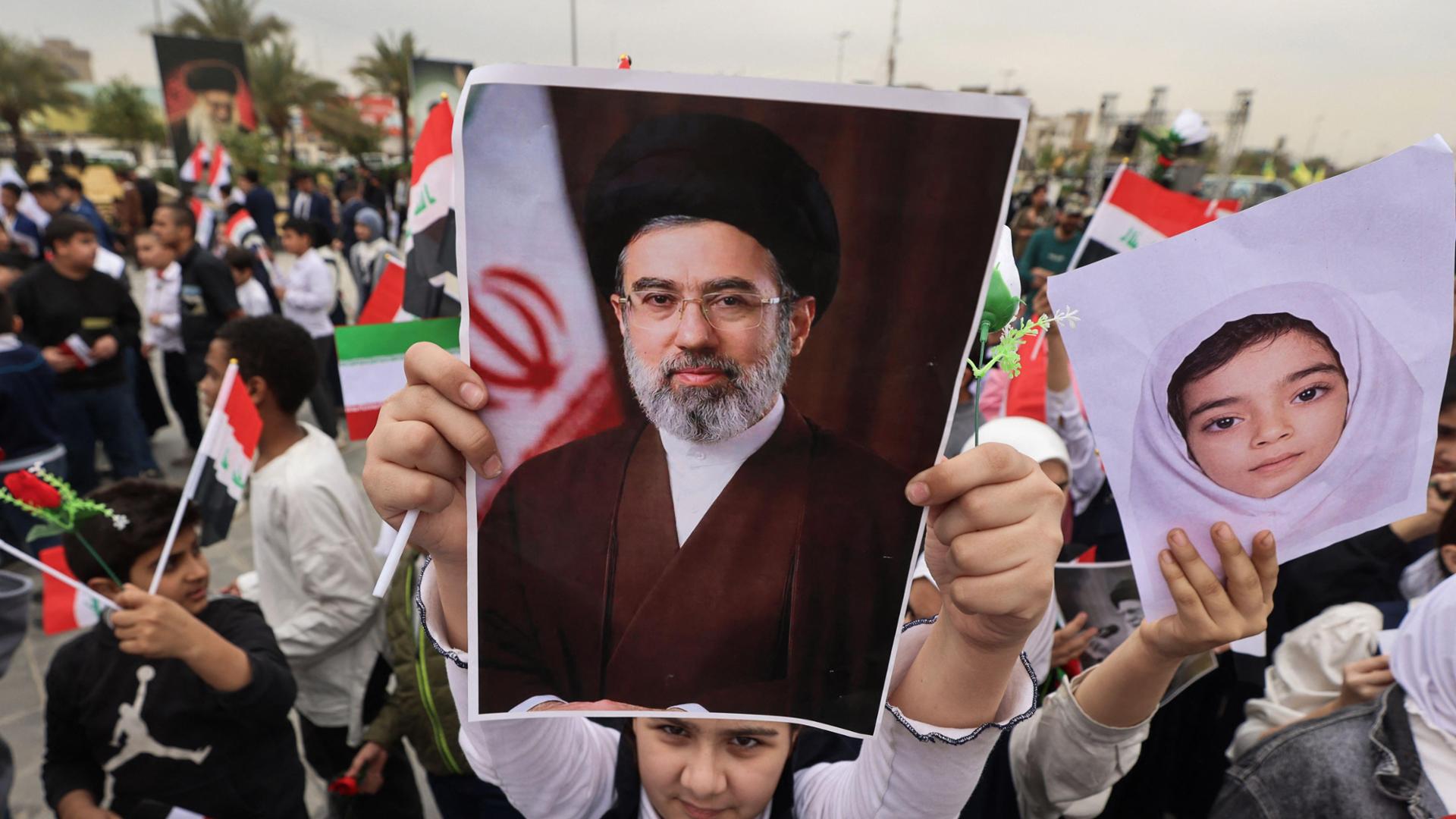Aereo cisterna Usa precipita in Iraq. Khamenei: “Vendicheremo i nostri martiri”