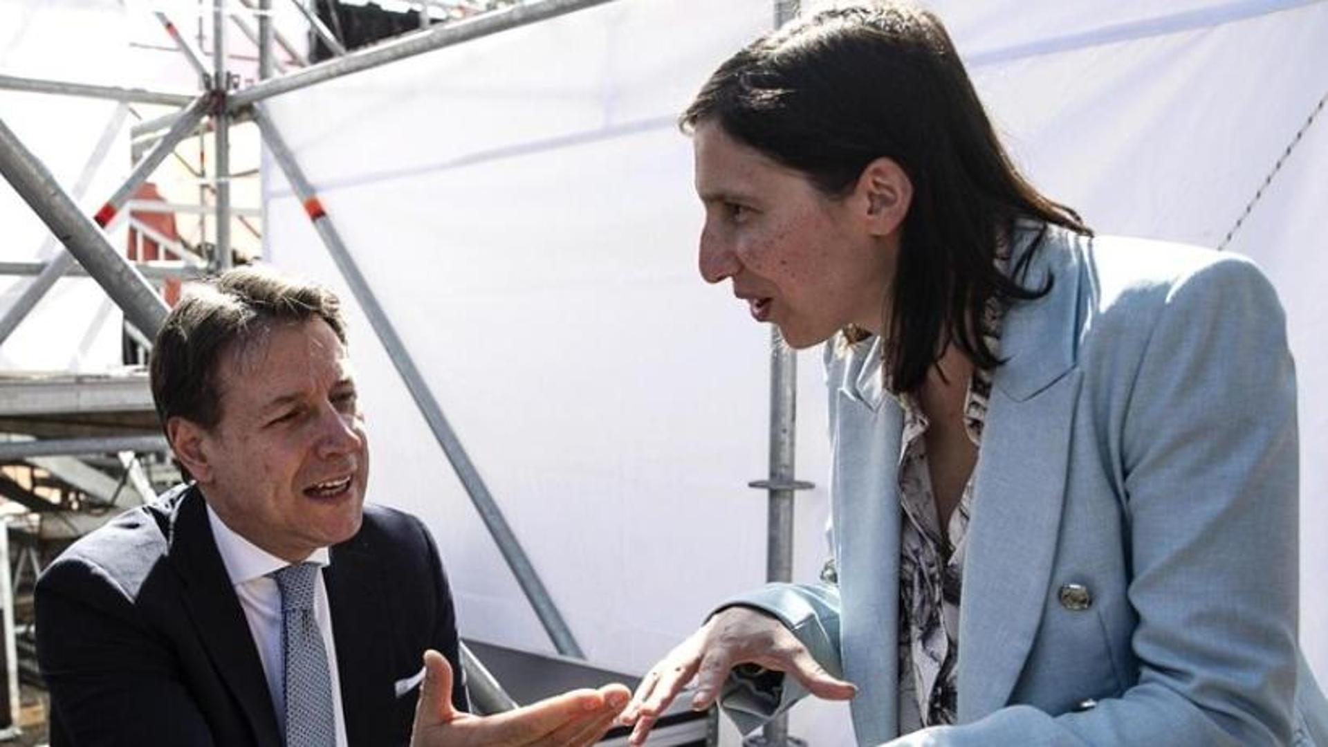 E il conflitto allarga la frattura a sinistra