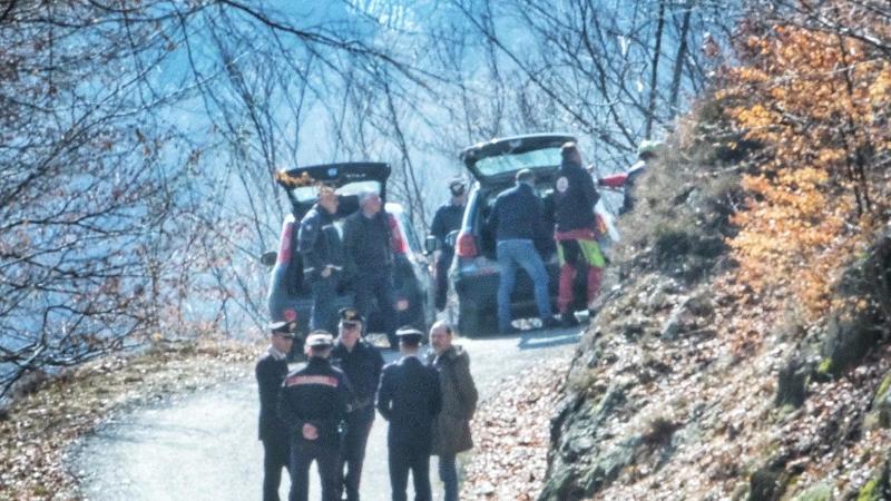 La morte del pensionato che nessuno cercava. Con l’auto in una scarpata, ritrovato dopo mesi