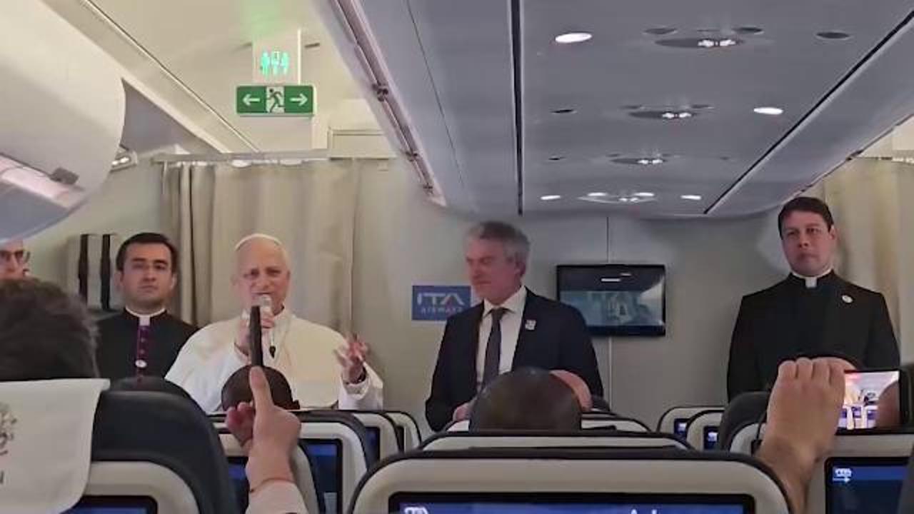 Papa Leone XIV in viaggio verso l'Angola: 