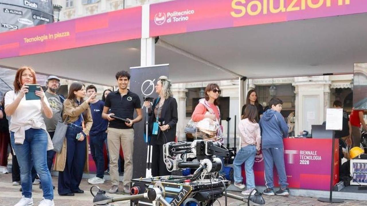 Robot, satelliti e il futuro nelle piazze: cosa non perdere l’ultimo giorno di Biennale Tecnologia