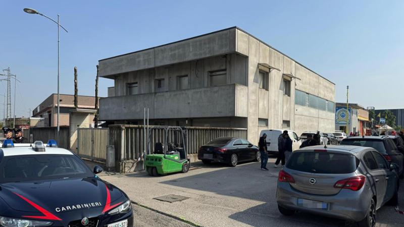 Duplice omicidio di Covo, appello del legale delle vittime al killer: “Costituisciti”