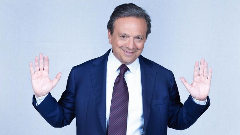 Chiambretti: “Nuoto controcorrente. In tv la cronaca dilaga, io sono la risposta”