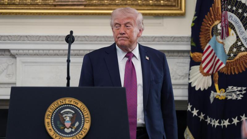 Trump ha tentato di usare i codici nucleari durante una riunione sull’Iran? Ecco perché è una bufala