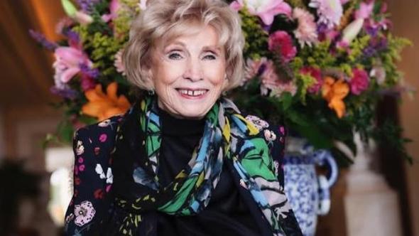 Morta a 98 anni l’autrice de “La ballerina di Auschwitz”. Sopravvisse ai campi e divenne psicologa