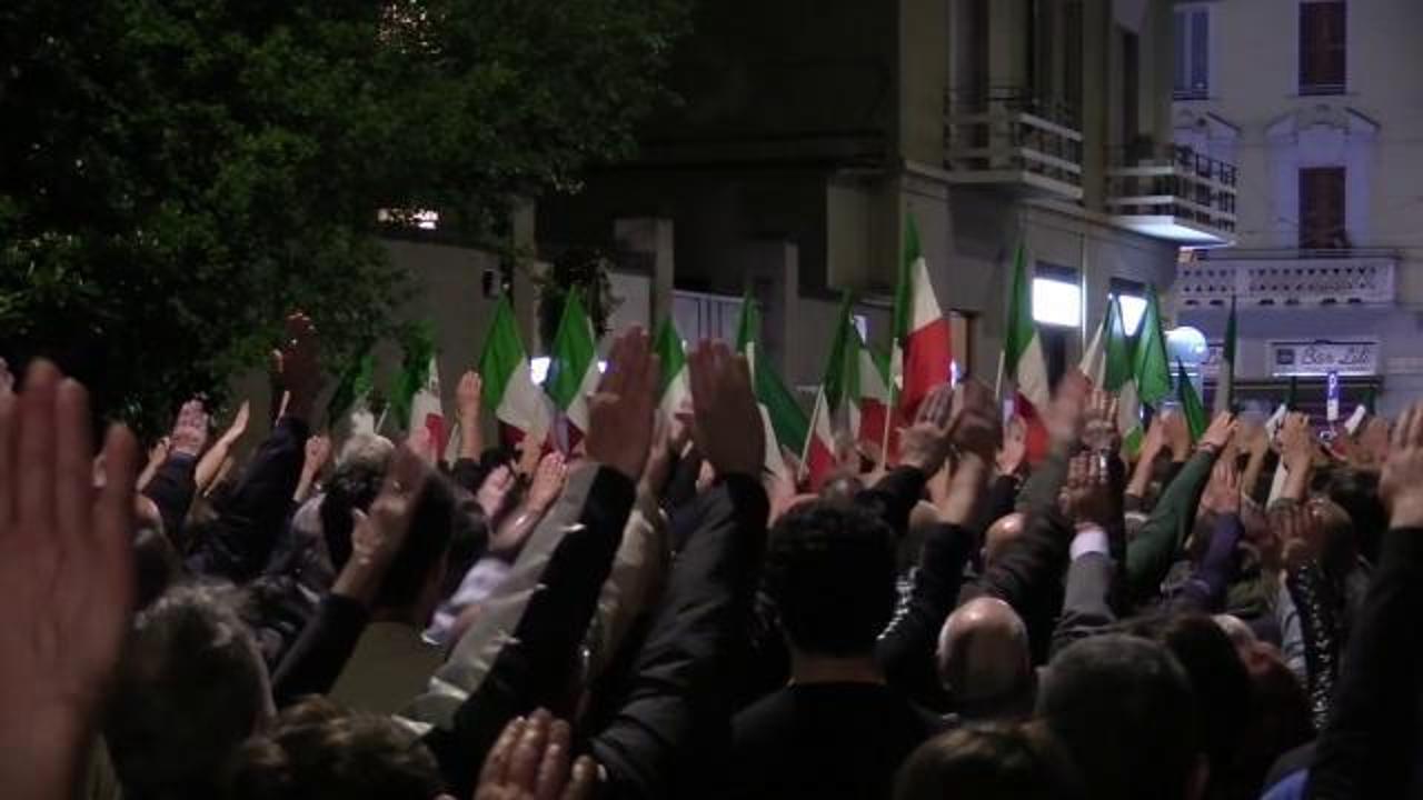 Milano, corteo in ricordo di Sergio Ramelli: saluti romani alla chiamata del 