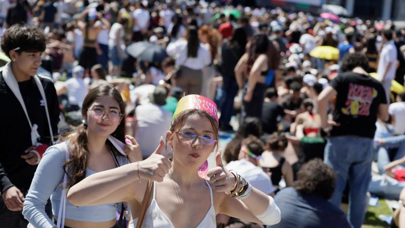 “Dal governo solo chiacchiere”, i giovani al concertone di Roma bocciano il salario giusto di Meloni