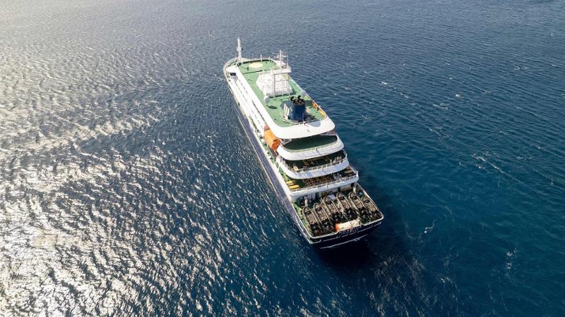 Panico sulla nave da crociera in viaggio nell’Atlantico: tre persone muoiono per un virus dei topi
