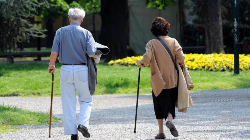 Gli italiani sono i più longevi d’Europa: superata l’aspettativa di vita pre-Covid