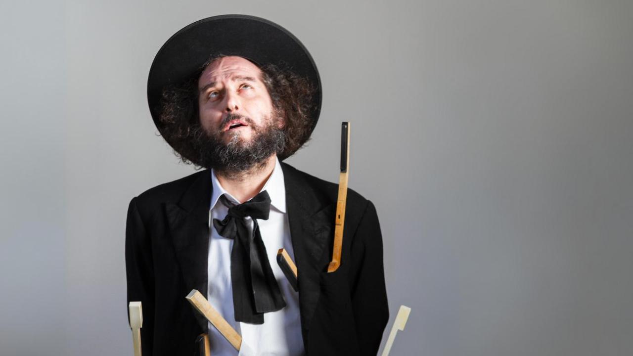 Salone del Libro: Capossela apripista e la lectio di Zadie Smith all’inaugurazione