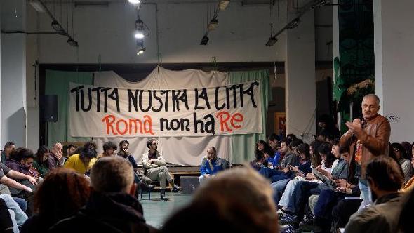 Dentro lo Spin Time di Roma con abitanti e attivisti: "Sgombero? Finiremmo in mezzo alla strada"