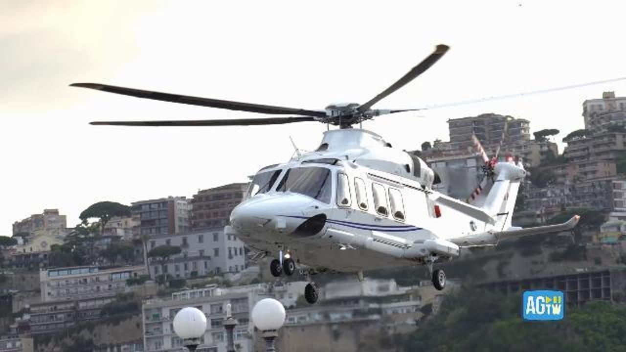 Papa Leone lascia Napoli in elicottero: l'ultimo saluto alla città prima del rientro in Vaticano