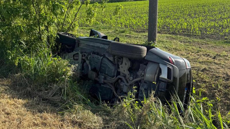Ferrara, schianto in auto per il sindaco Fabbri e l’assessora Savini. Lei positiva all’alcol test