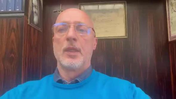 Delitto di Garlasco, il legale di Sempio sul foglietto con 'assassino': "Ennesimo travisamento della prova"