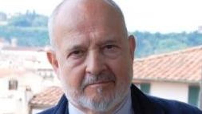 Cardini: “Giuli inadeguato a fare il ministro. La crisi culturale della destra è strutturale”