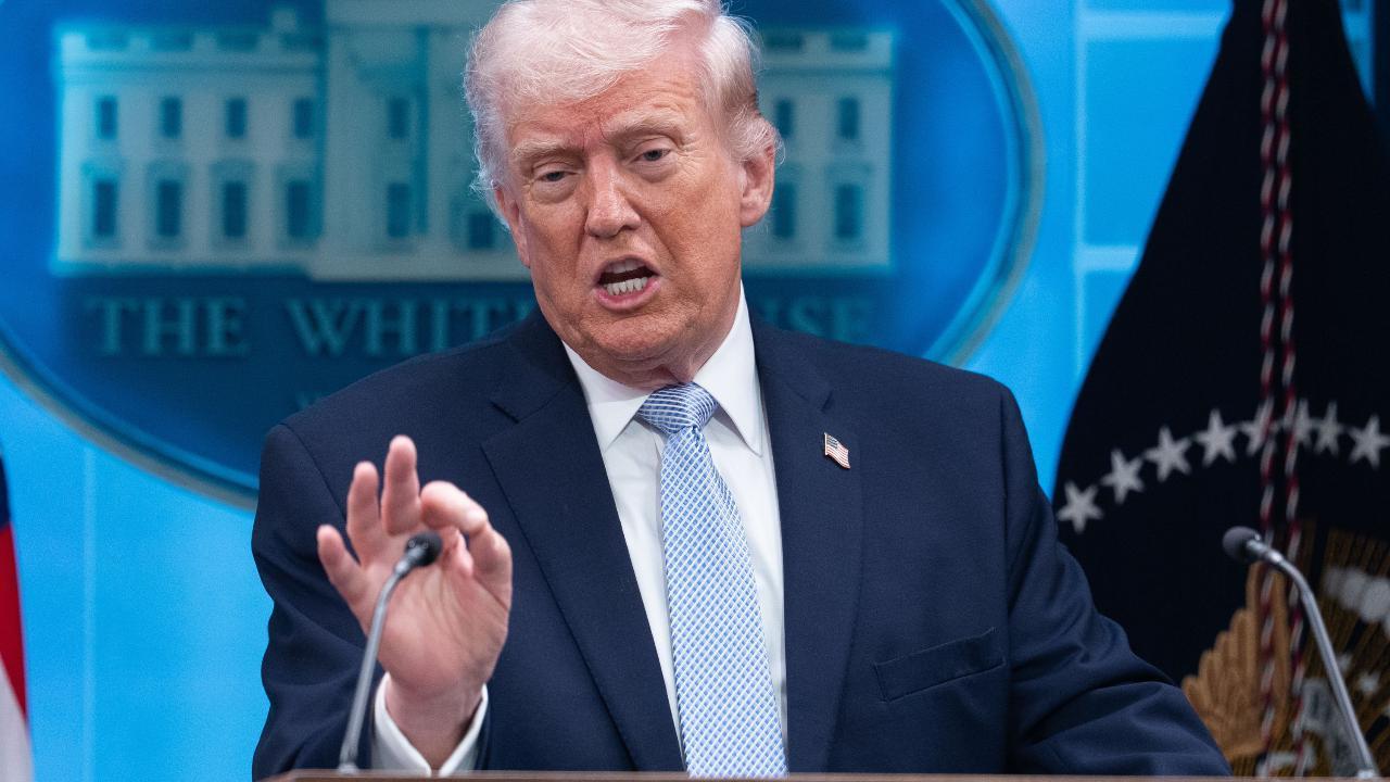 L’Iran minaccia la bomba se riprende la guerra. Trump valuta nuovi attacchi