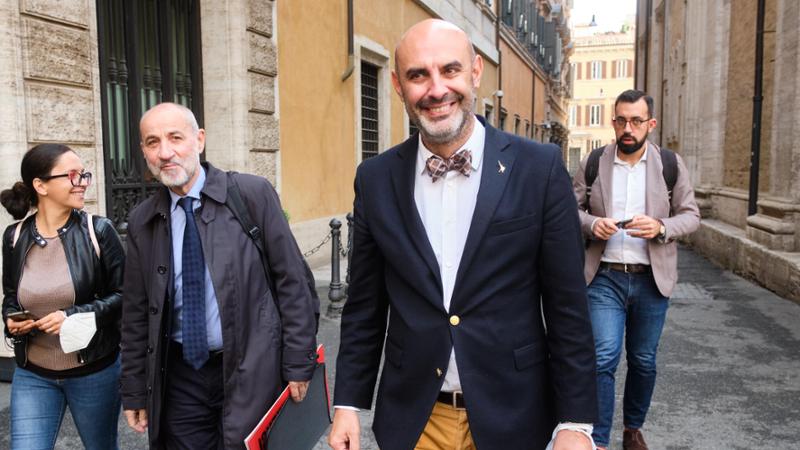 Famiglia nel bosco, il nuovo avvocato è Pillon. I giudici: la madre non può tornare nella struttura