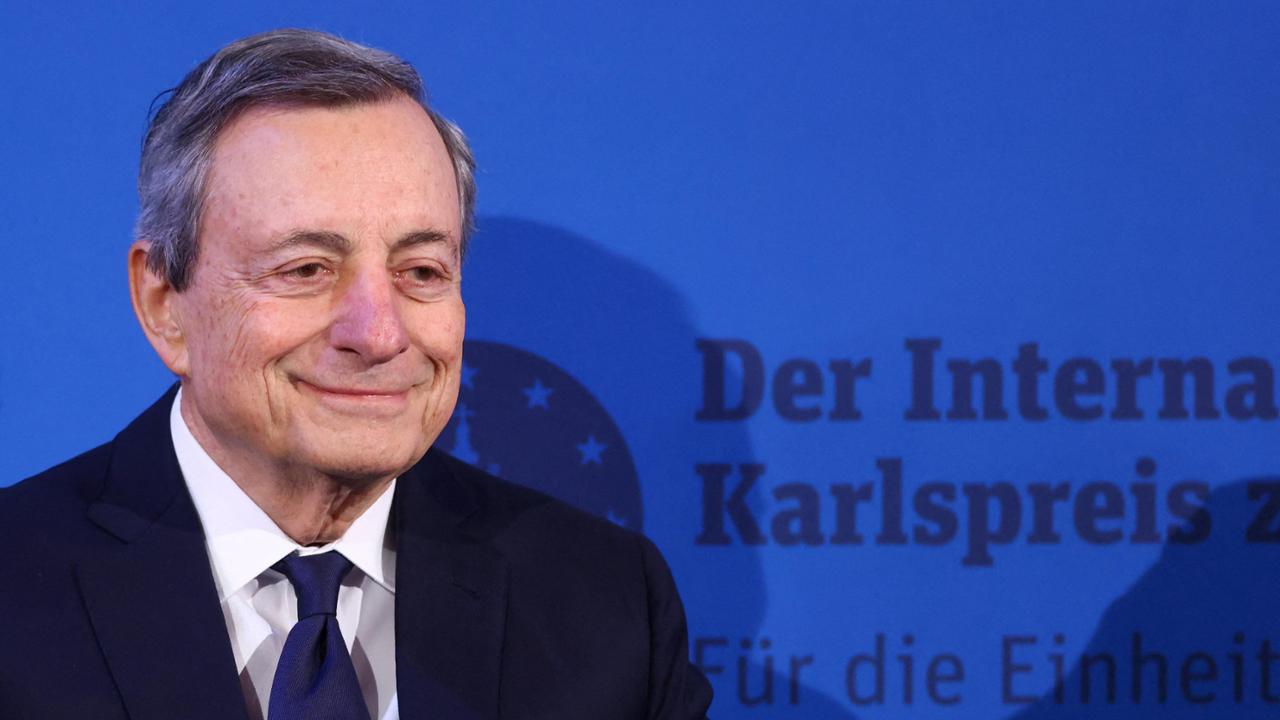 Mario Draghi: “Per la prima volta l’Europa è sola. Dal 2020 uno shock dopo l’altro. L’Ue agisca”