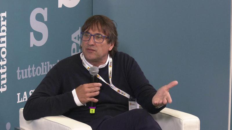 Salone del libro, Matteo Lancini: "Legittimiamo la rabbia per placare la violenza dei giovani"