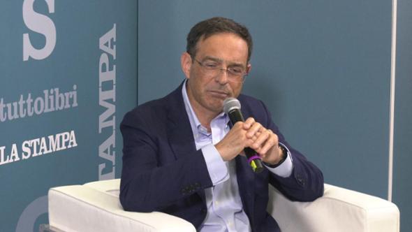 Salone del libro, Vito Mancuso: "L'anima immortale ci sopravvive alla morte"