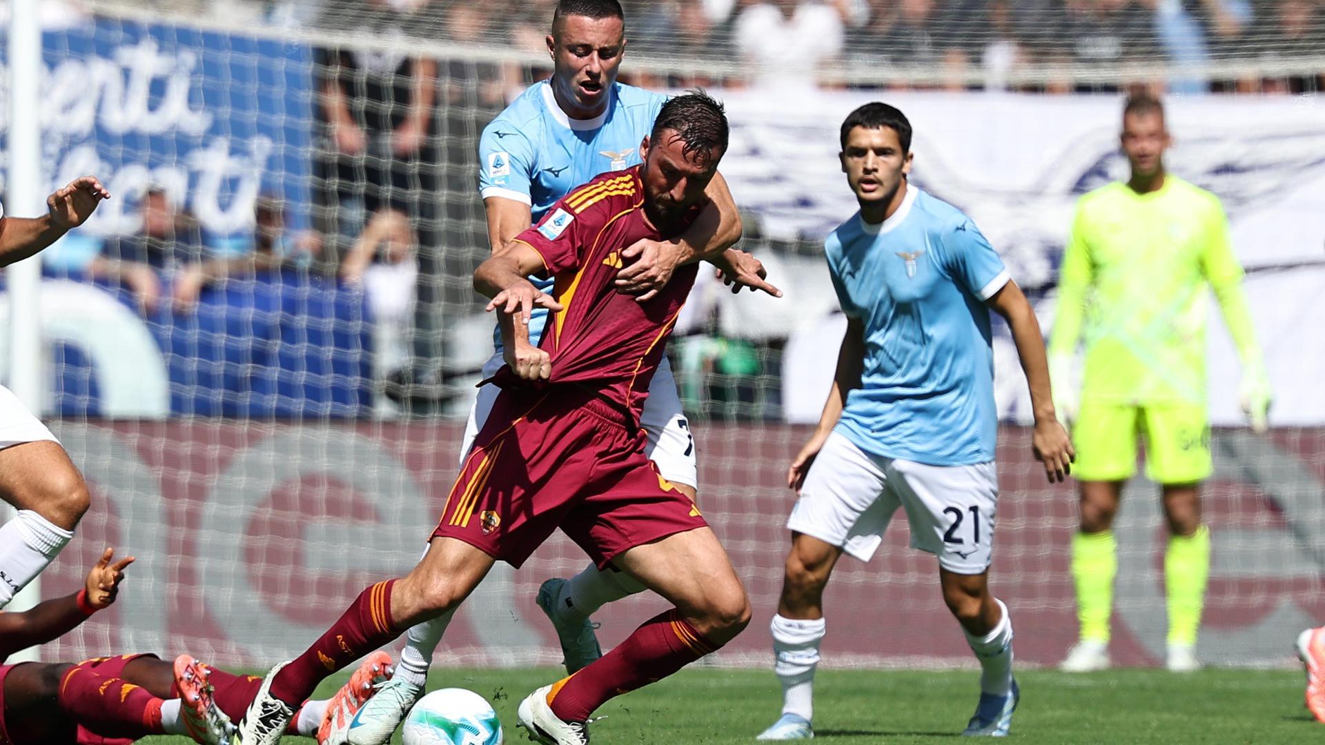 Caos Lega, i tira e molla per decidere i calendari: il derby Roma-Lazio domenica alle 12