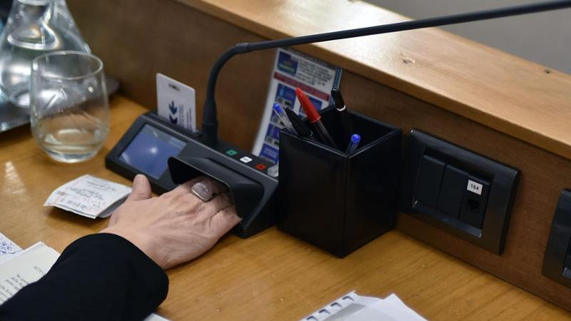 Mandati di giunta: la legge snobbata dal Consiglio valdostano: “Doveva interpretarla chi l’ha fatta”