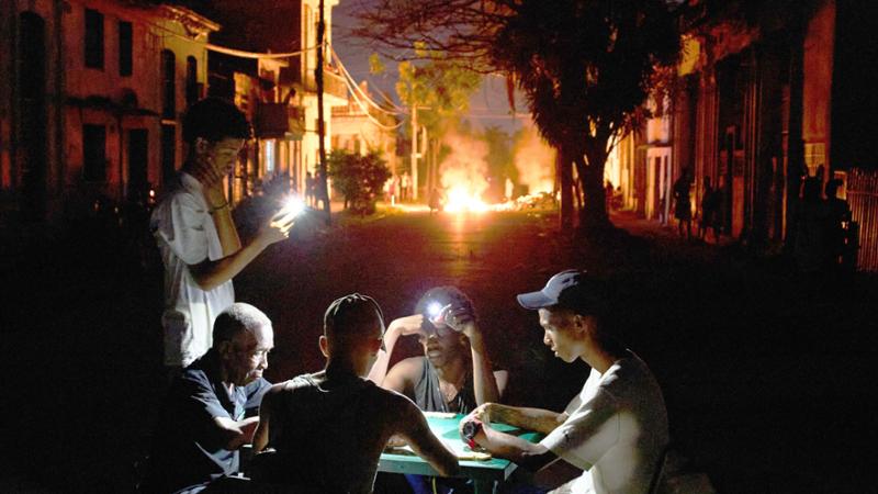 La morsa Usa si stringe su Cuba: Raúl Castro sarà incriminato