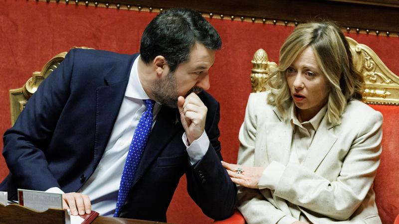 Attentato a Modena, muro di FdI contro Salvini