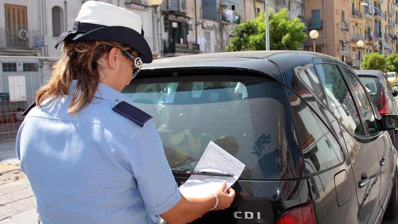 Addio sanzioni e interessi sulle vecchie tasse e multe: arriva la sanatoria per cancellare i debiti