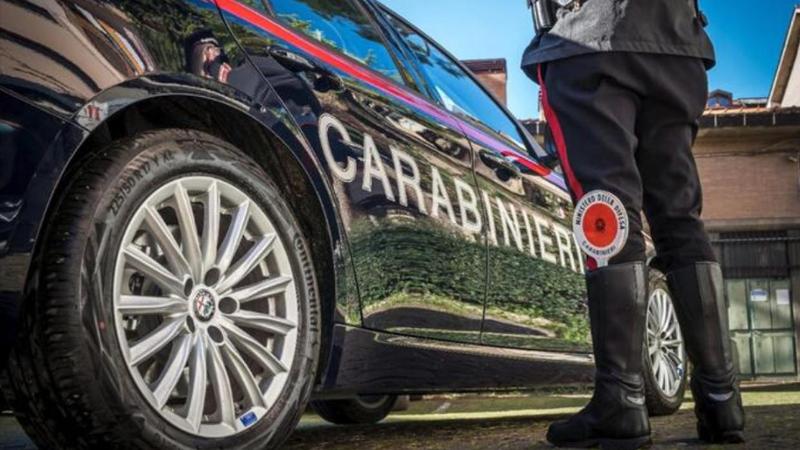 Torino, tredicenne violentata nel retro di un bar: 3 arresti. “Stupro di gruppo”