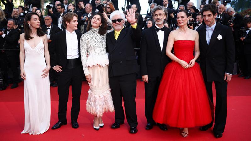 Almodovar, un Natale in crisi di nervi