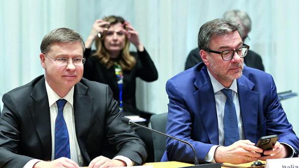 Energia, l’Ue valuta la proposta dell’Italia e frena sulle accise