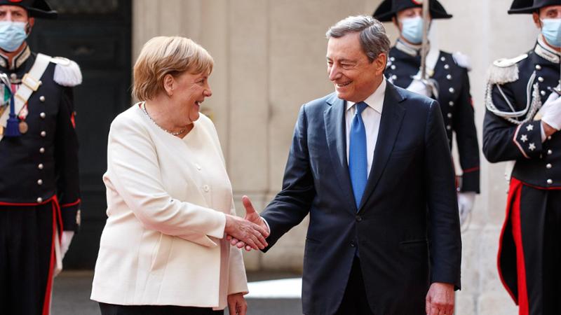 Il Ft: l’Ue valuta Draghi o Merkel come intermediari con Putin